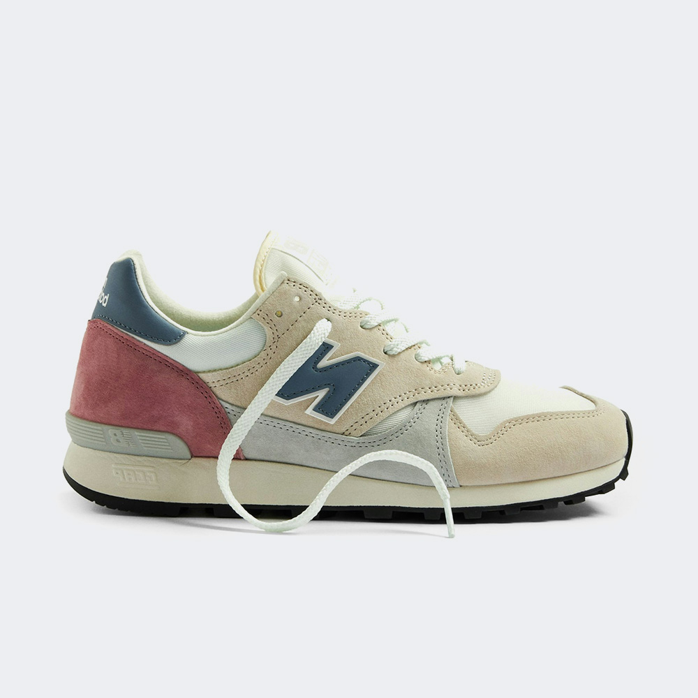 END. x New Balance 475 Moonbeam
